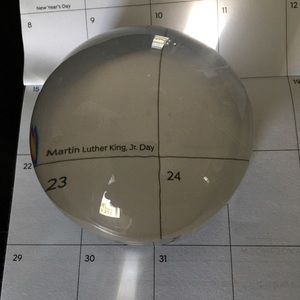 Magnifying Reading Aid